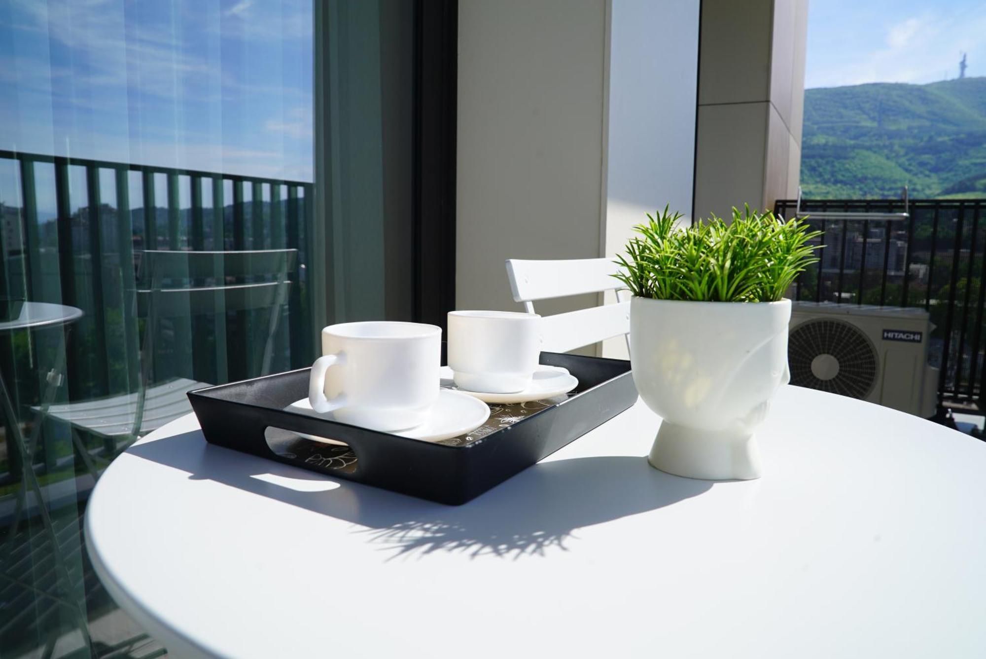 Diamond 72 Apartment , Skopje City - Center, Diamond Residences, Free Parking Exterior photo